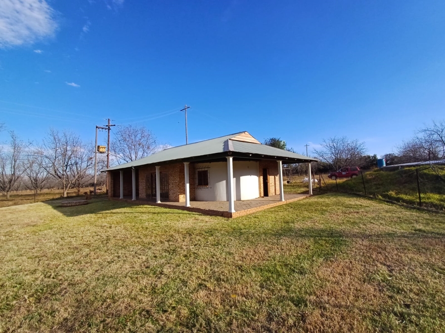 Commercial Property for Sale in Hekpoort Gauteng