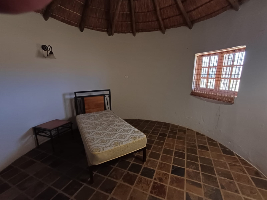 Commercial Property for Sale in Hekpoort Gauteng