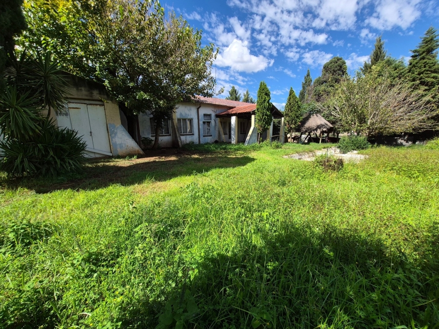 6 Bedroom Property for Sale in Homestead Apple Orchards Gauteng