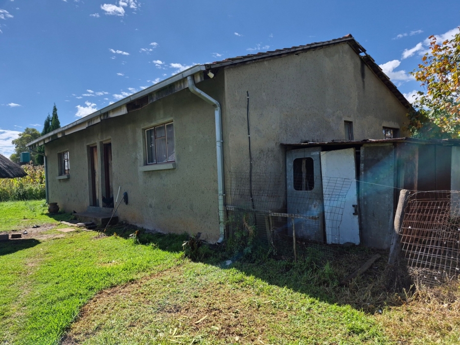 6 Bedroom Property for Sale in Homestead Apple Orchards Gauteng