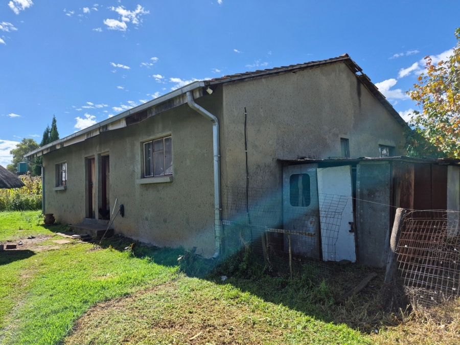 6 Bedroom Property for Sale in Homestead Apple Orchards Gauteng