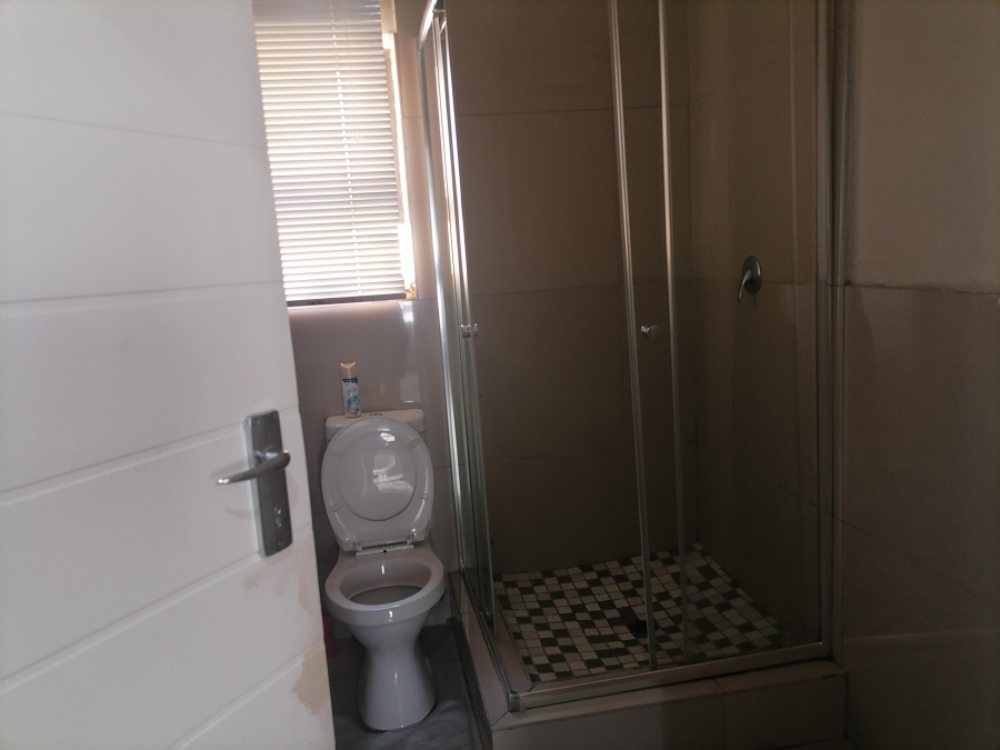 3 Bedroom Property for Sale in Clayville Gauteng