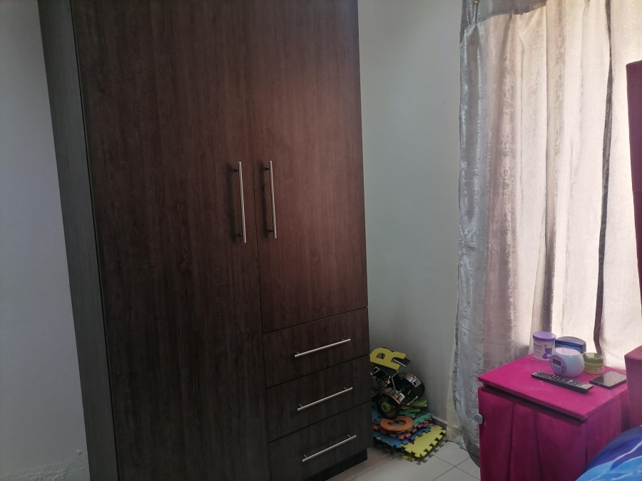3 Bedroom Property for Sale in Clayville Gauteng