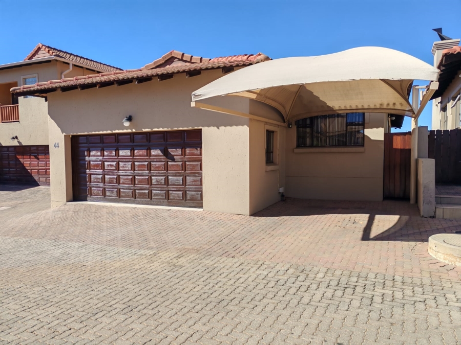 3 Bedroom Property for Sale in Risiville Gauteng