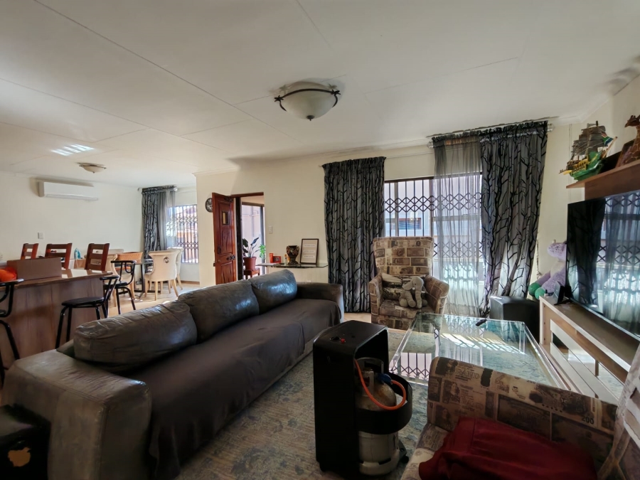 3 Bedroom Property for Sale in Risiville Gauteng