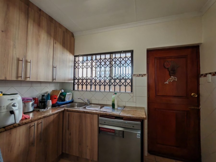 3 Bedroom Property for Sale in Risiville Gauteng