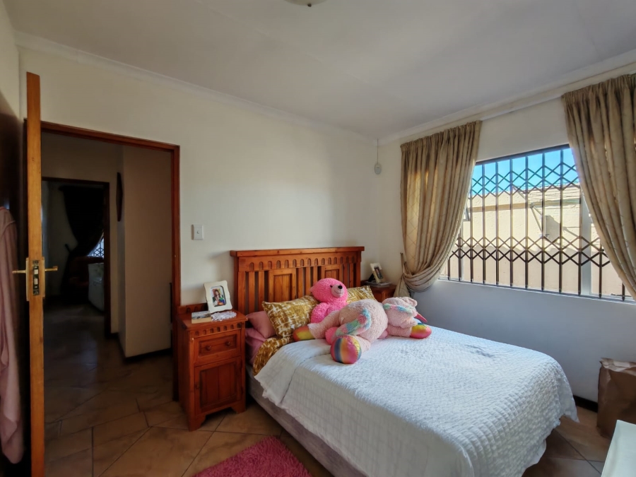 3 Bedroom Property for Sale in Risiville Gauteng