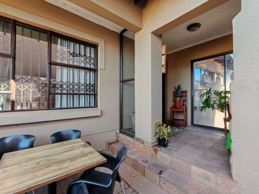 3 Bedroom Property for Sale in Risiville Gauteng
