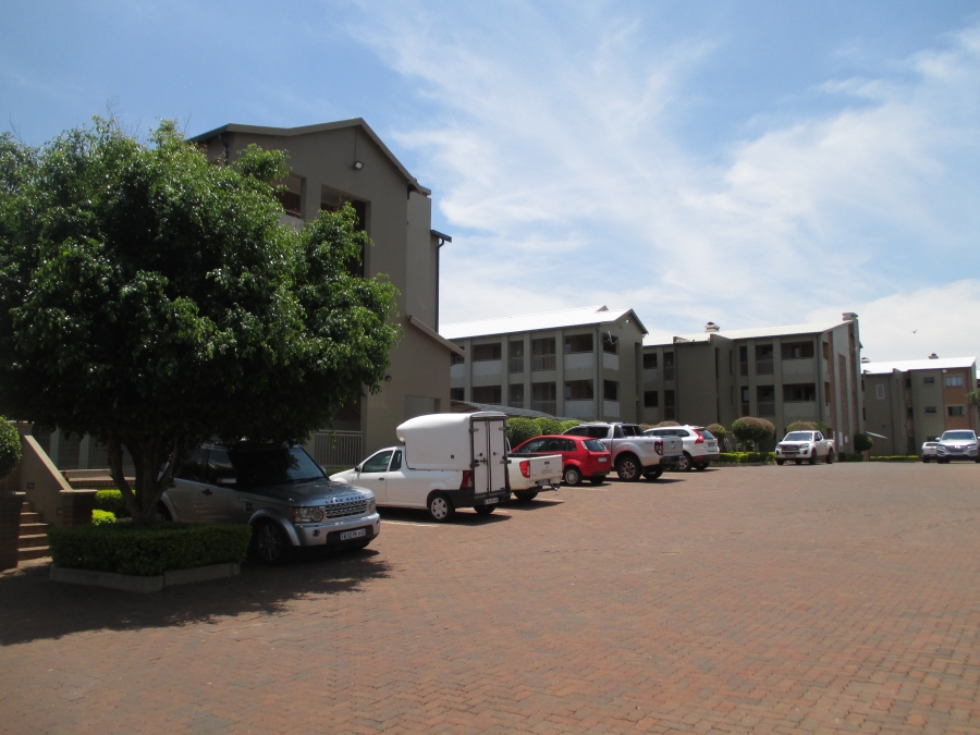 2 Bedroom Property for Sale in Moregloed Gauteng
