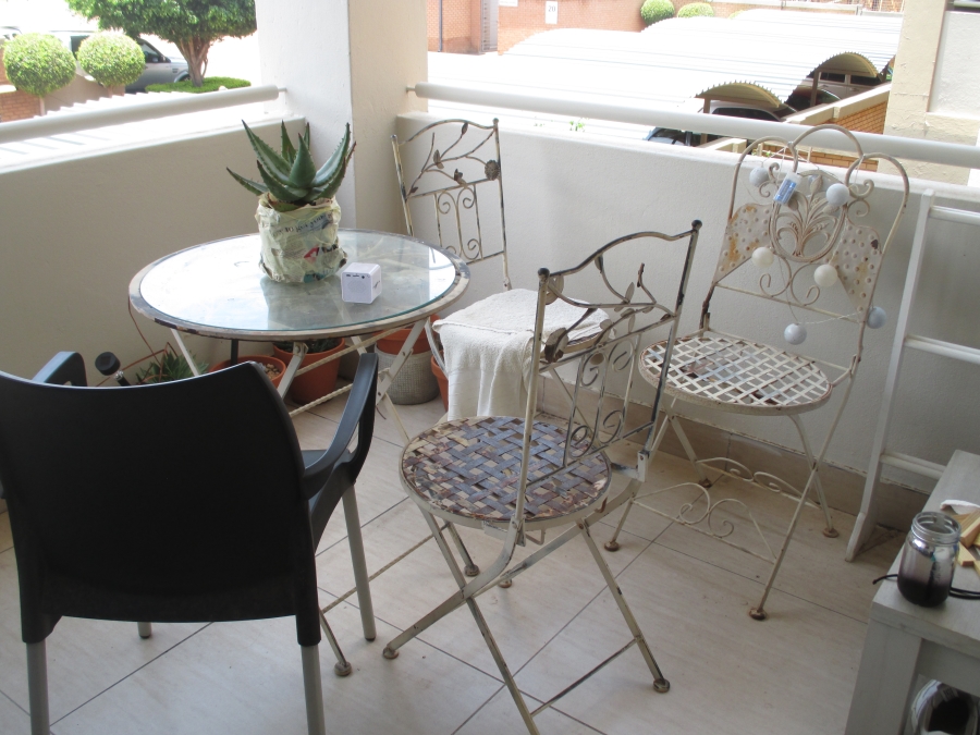 2 Bedroom Property for Sale in Moregloed Gauteng