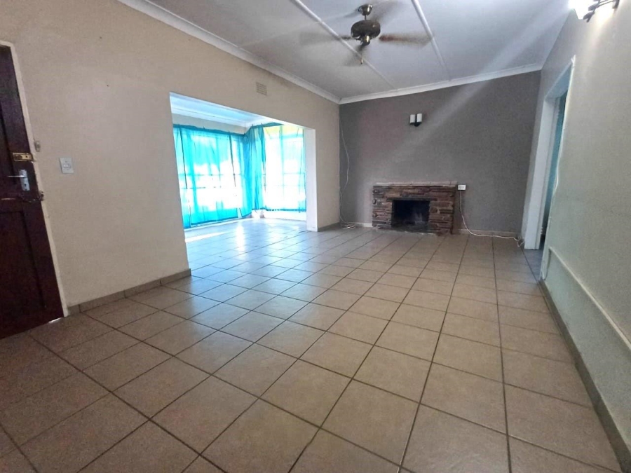 4 Bedroom Property for Sale in Three Rivers Gauteng