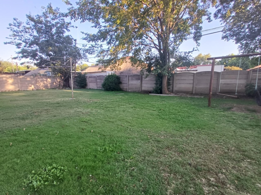 4 Bedroom Property for Sale in Three Rivers Gauteng
