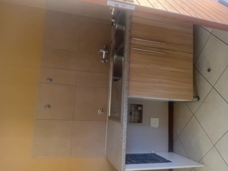 To Let 2 Bedroom Property for Rent in Centurion Central Gauteng