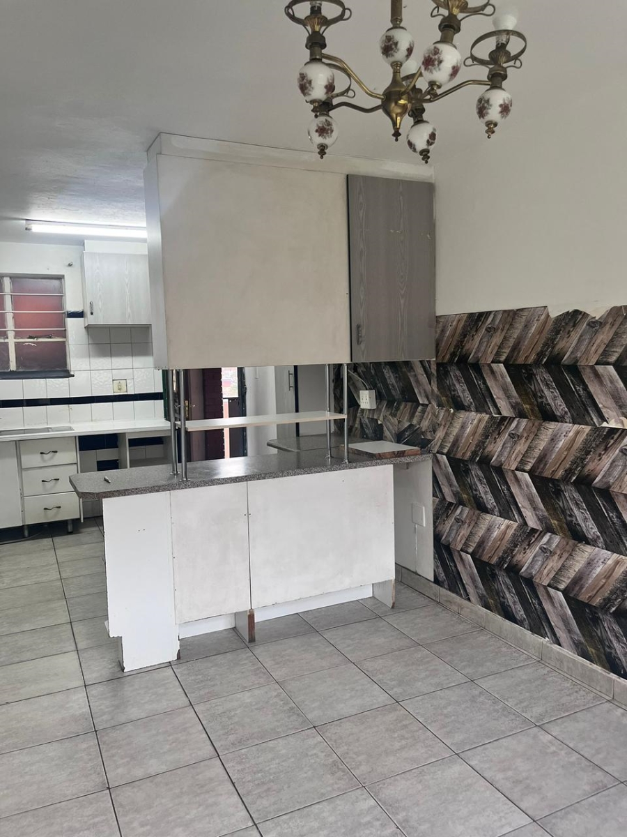 3 Bedroom Property for Sale in Laudium Gauteng