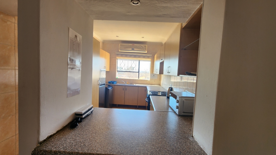 To Let 2 Bedroom Property for Rent in Lenasia Ext 9 Gauteng