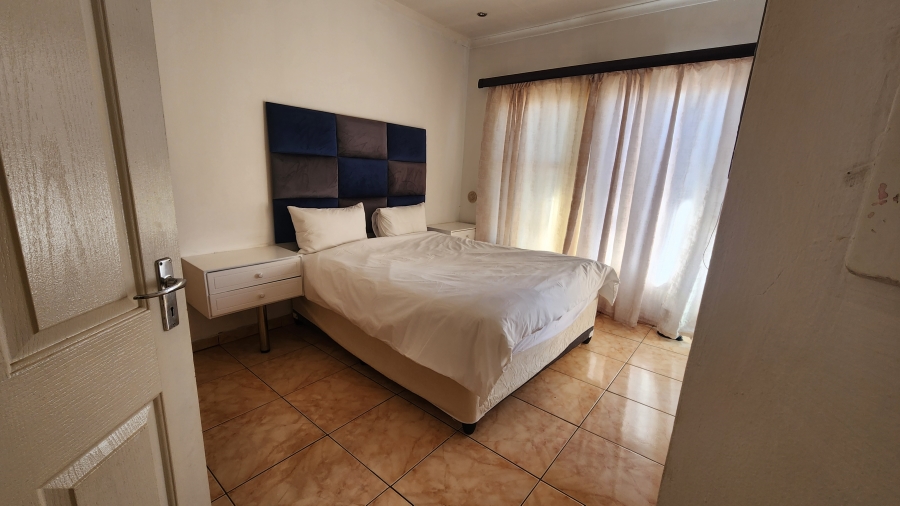 To Let 2 Bedroom Property for Rent in Lenasia Ext 9 Gauteng