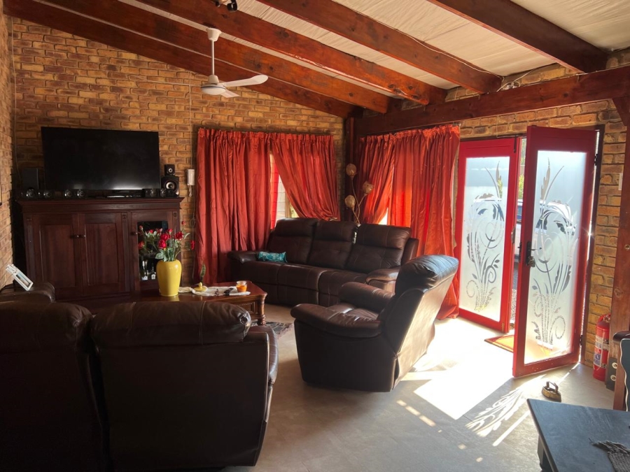 5 Bedroom Property for Sale in Vaal Marina Gauteng