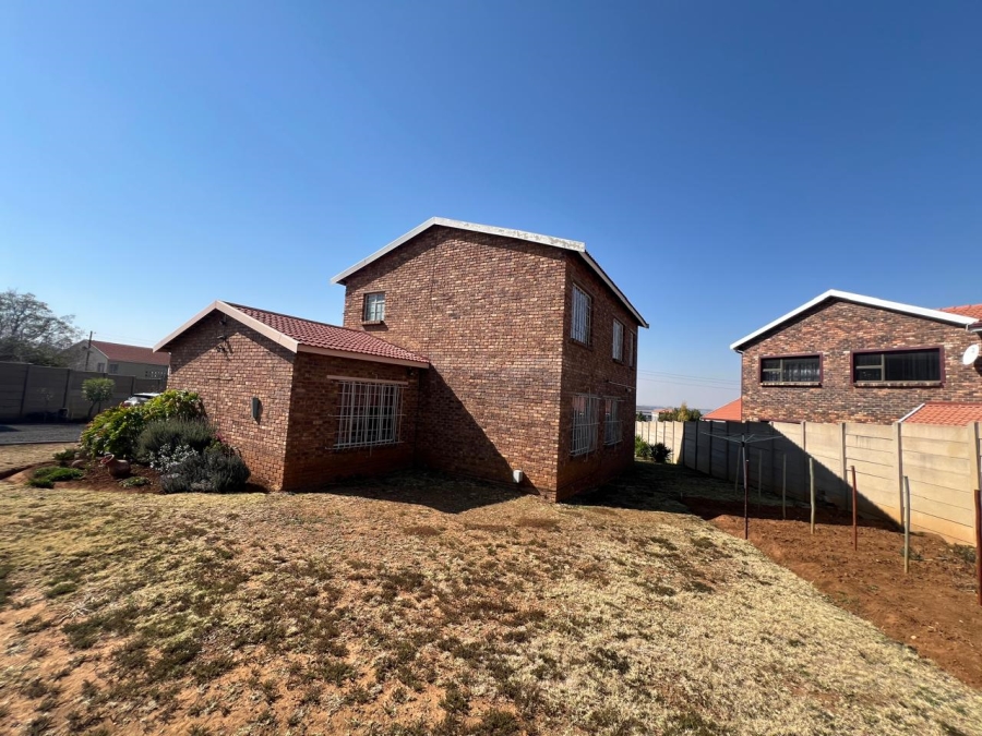 5 Bedroom Property for Sale in Vaal Marina Gauteng