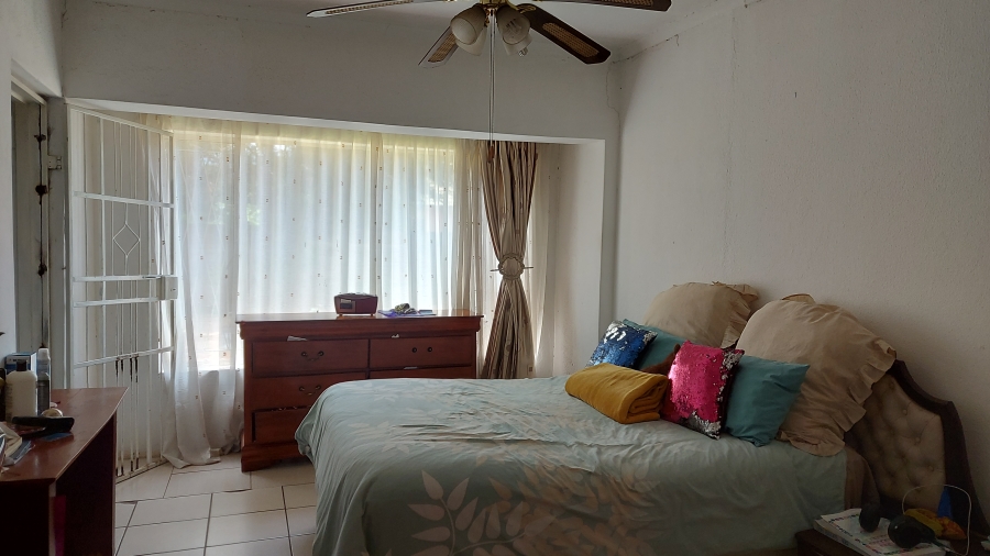 4 Bedroom Property for Sale in Dawn Park Gauteng