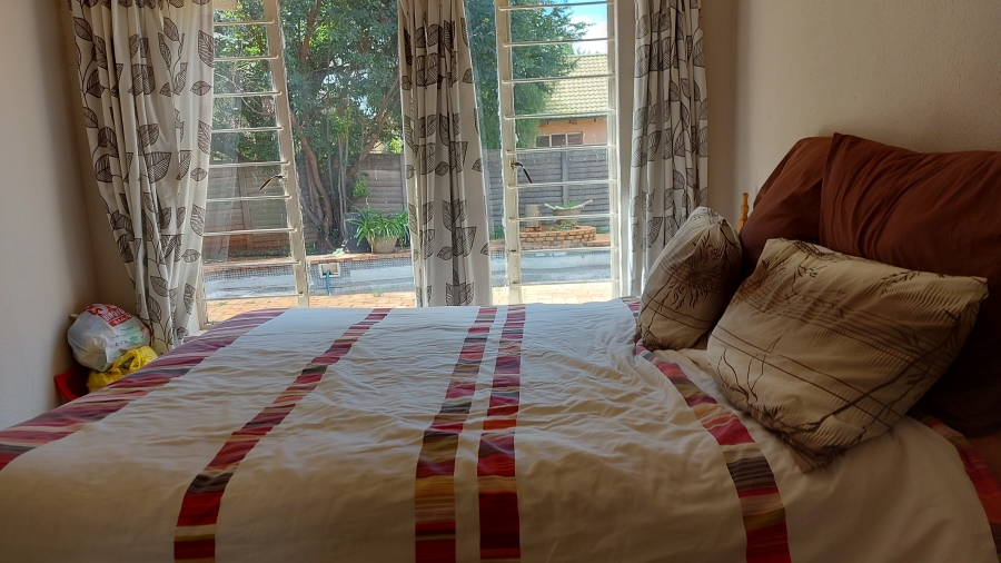 4 Bedroom Property for Sale in Dawn Park Gauteng