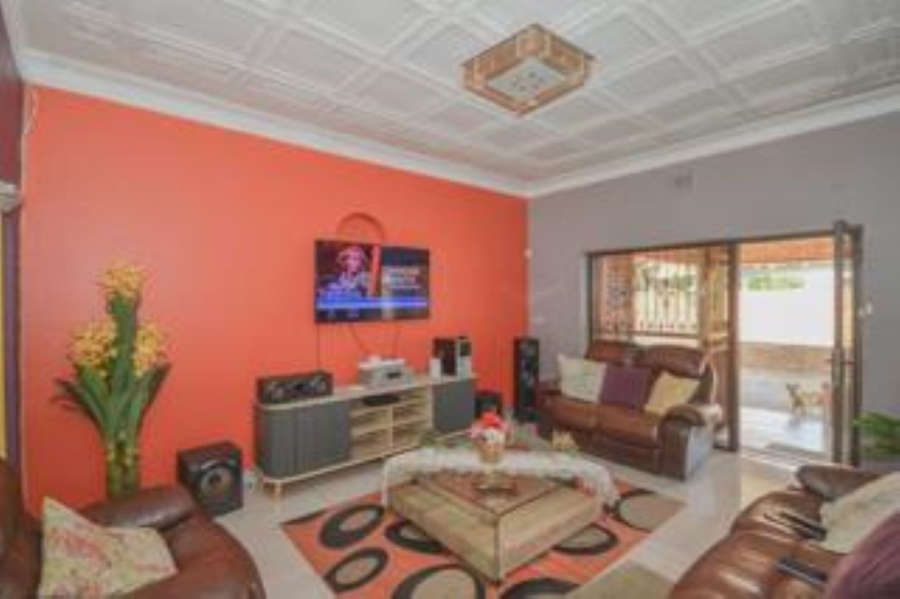 3 Bedroom Property for Sale in Selection Park Gauteng