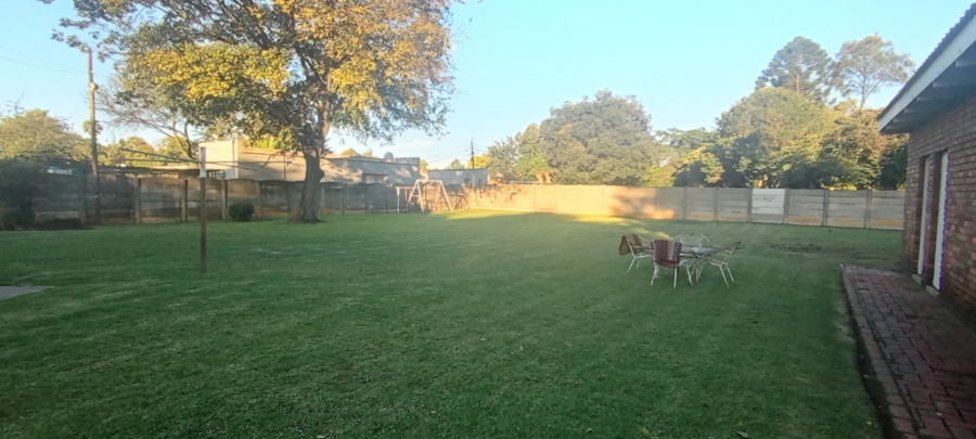 3 Bedroom Property for Sale in Selcourt Gauteng