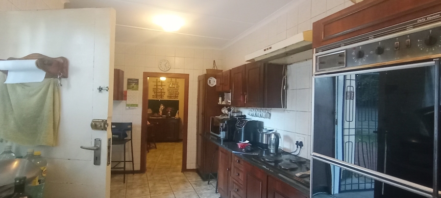 3 Bedroom Property for Sale in Selcourt Gauteng