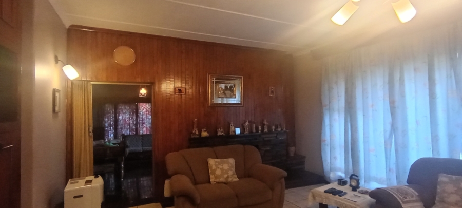 3 Bedroom Property for Sale in Selcourt Gauteng