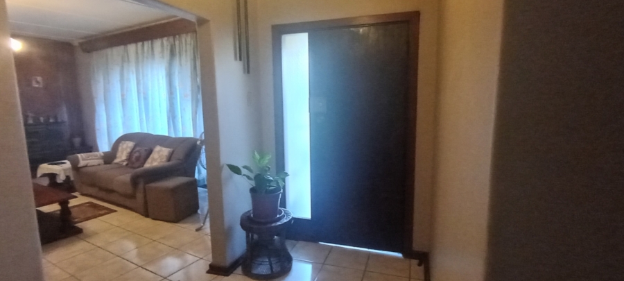 3 Bedroom Property for Sale in Selcourt Gauteng