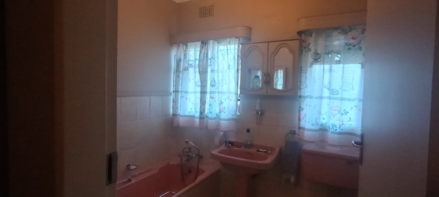 3 Bedroom Property for Sale in Selcourt Gauteng