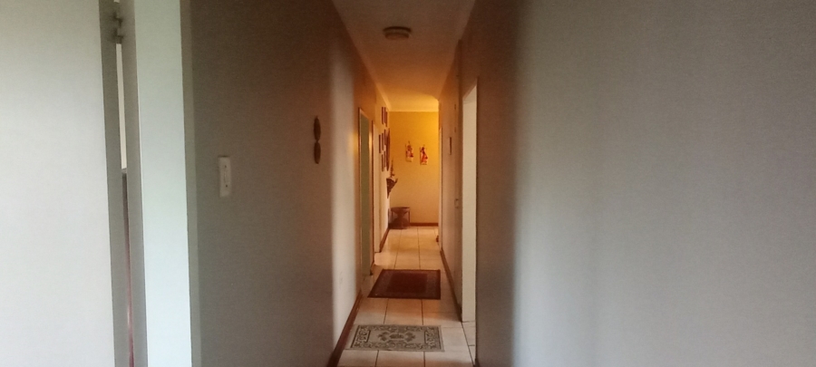 3 Bedroom Property for Sale in Selcourt Gauteng