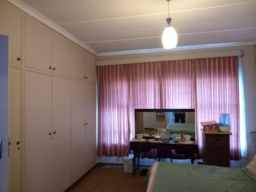 3 Bedroom Property for Sale in Selcourt Gauteng