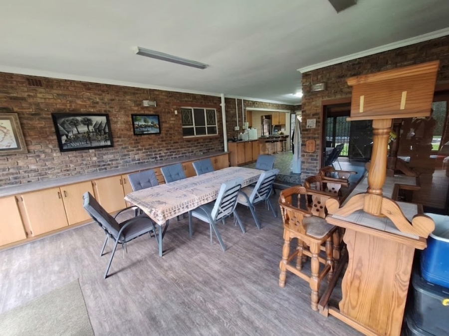 4 Bedroom Property for Sale in Vanderbijlpark SE 2 Gauteng