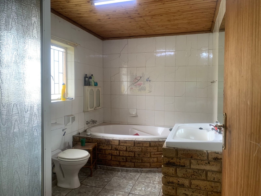 3 Bedroom Property for Sale in Westonaria Gauteng