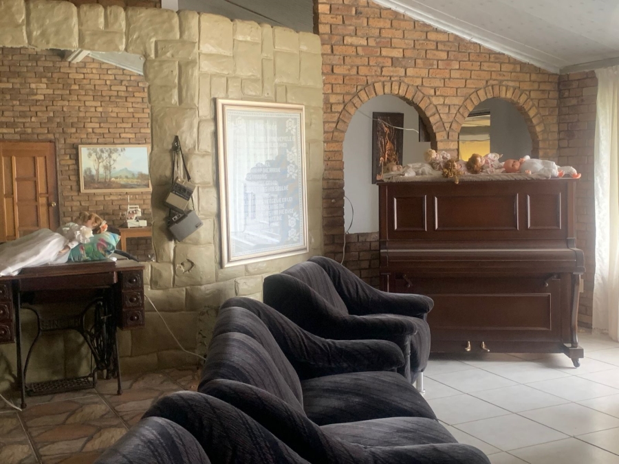 3 Bedroom Property for Sale in Westonaria Gauteng