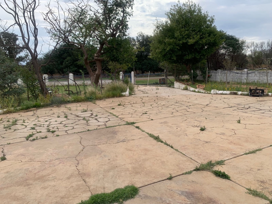 3 Bedroom Property for Sale in Westonaria Gauteng