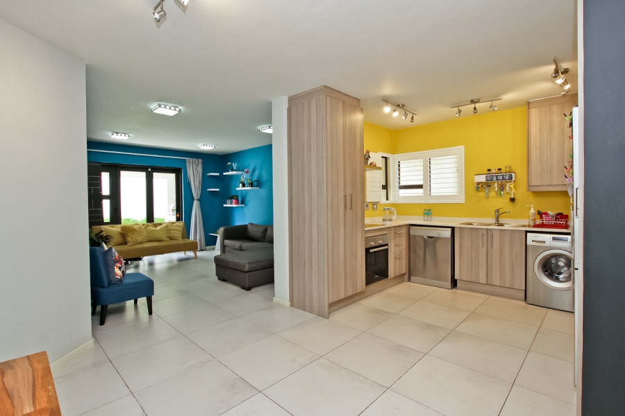 2 Bedroom Property for Sale in Observatory Gauteng