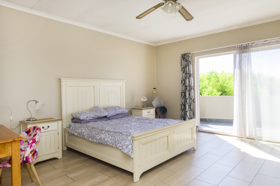 5 Bedroom Property for Sale in Marais Steyn Park Gauteng