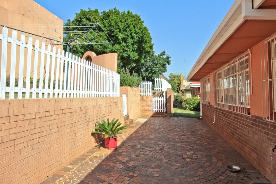 3 Bedroom Property for Sale in Observatory Gauteng