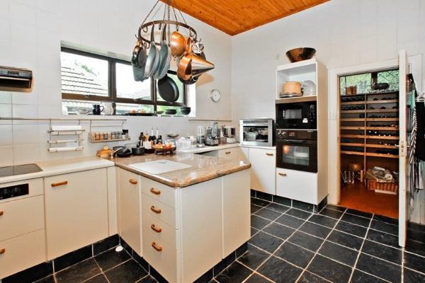 4 Bedroom Property for Sale in Observatory Gauteng