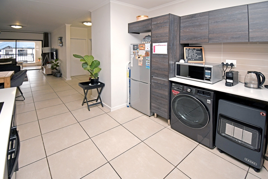 2 Bedroom Property for Sale in Greenstone Hill Gauteng
