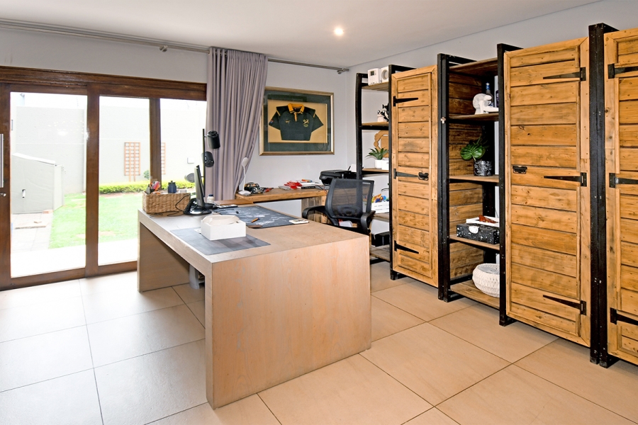 5 Bedroom Property for Sale in Bedfordview Gauteng