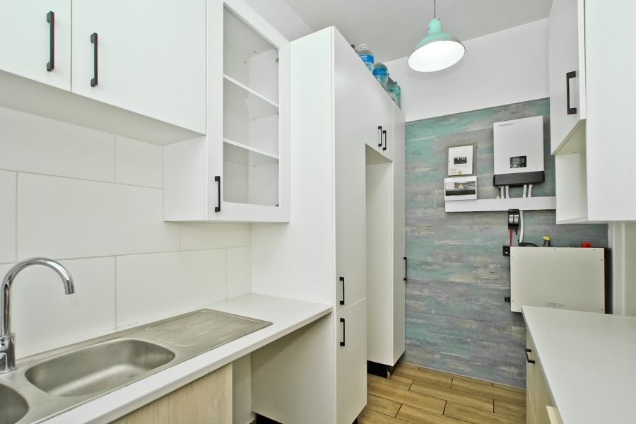1 Bedroom Property for Sale in Observatory Gauteng