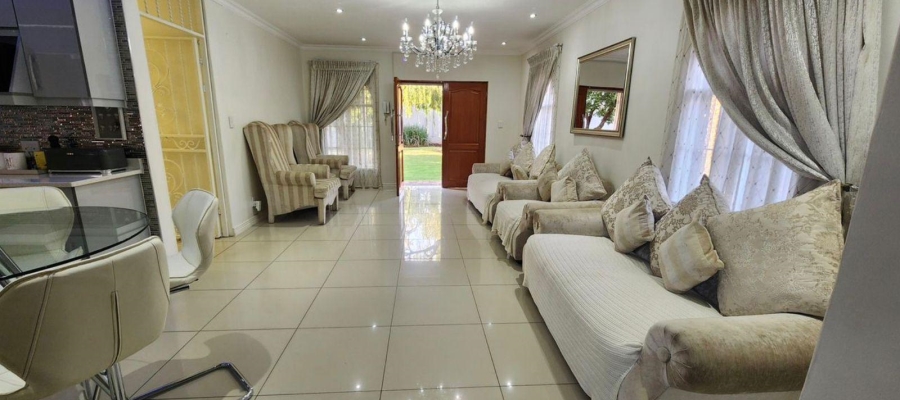 4 Bedroom Property for Sale in Erasmia Gauteng