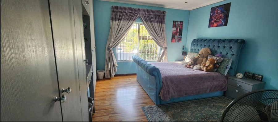 4 Bedroom Property for Sale in Erasmia Gauteng