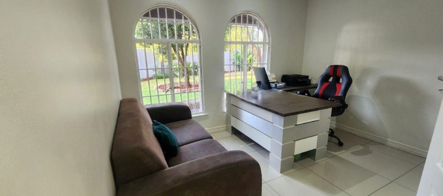4 Bedroom Property for Sale in Erasmia Gauteng