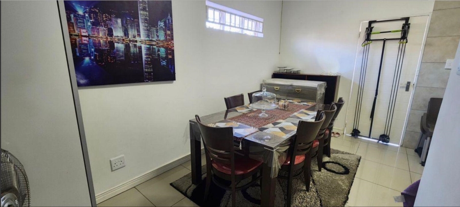 4 Bedroom Property for Sale in Erasmia Gauteng