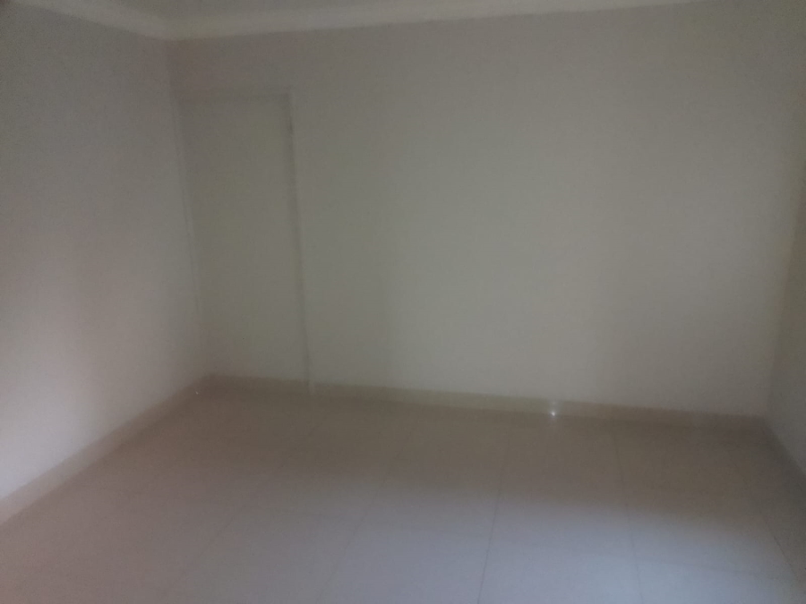 14 Bedroom Property for Sale in Laudium Ext 3 Gauteng