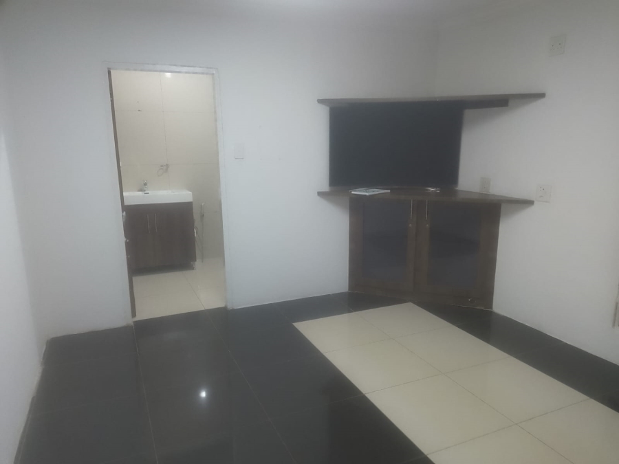 14 Bedroom Property for Sale in Laudium Ext 3 Gauteng