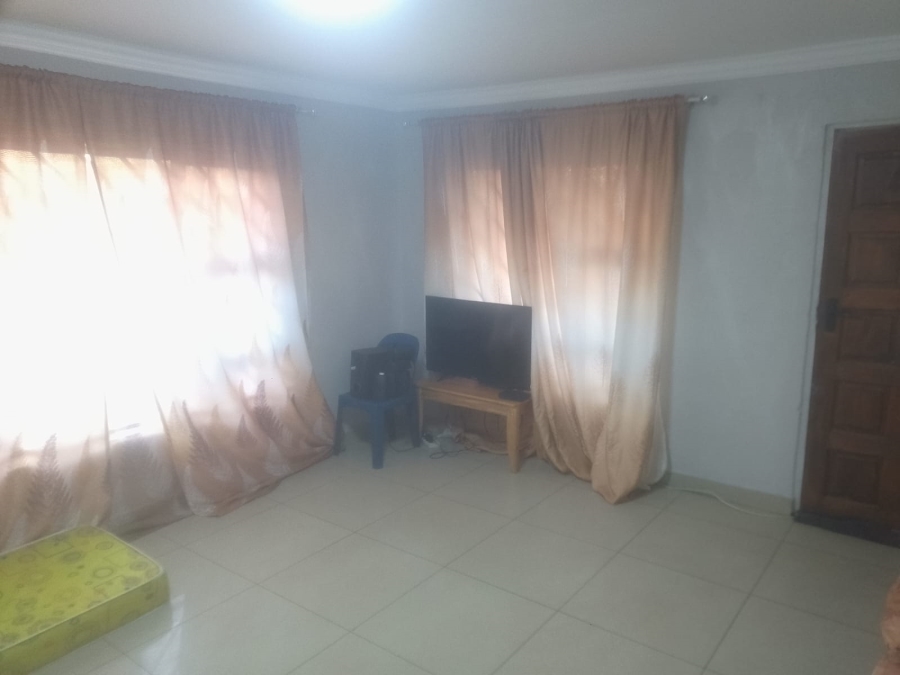 14 Bedroom Property for Sale in Laudium Ext 3 Gauteng